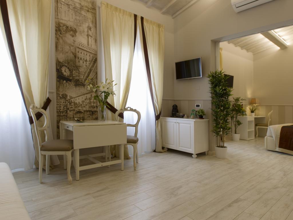 Locanda Di Mosconi ฟลอเรนซ์ ภายนอก รูปภาพ